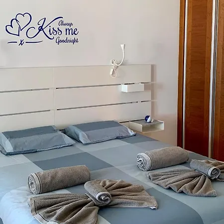 64, Vista Lobos, Private Heated Salt Pool X Hot Tub, Playa Blanca