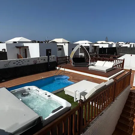 64, Vista Lobos, Private Heated Salt Pool X Hot Tub, Playa Blanca Playa Blanca (Lanzarote)